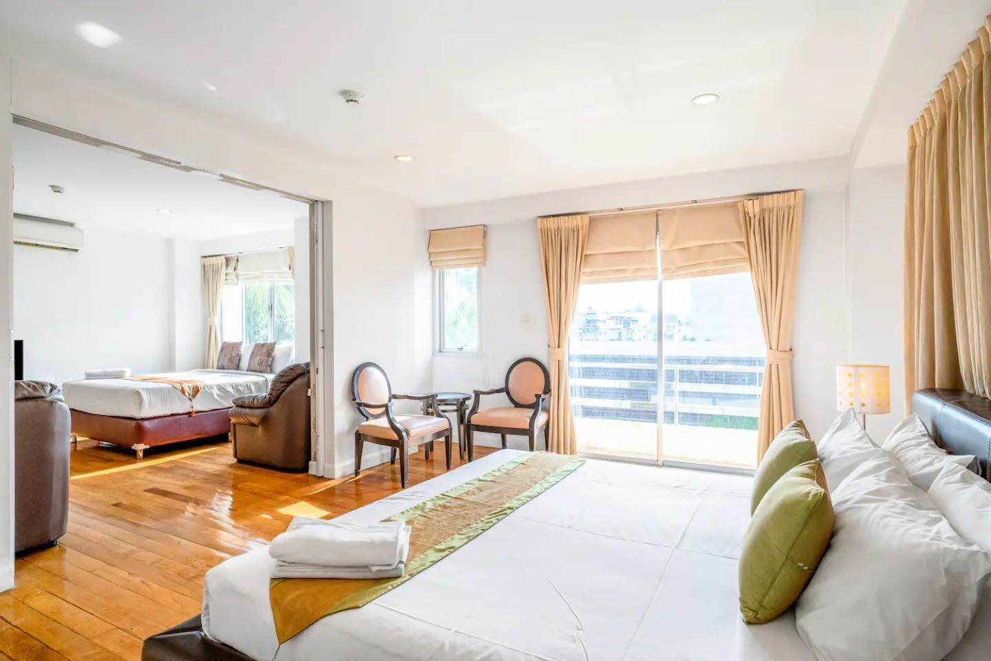Nara Suite Residence Bangkok Bagian luar foto
