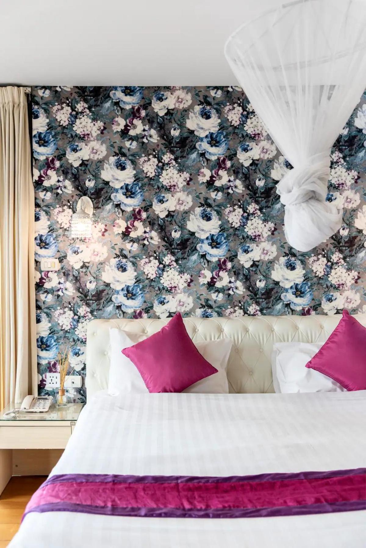 Nara Suite Residence Bangkok Bagian luar foto