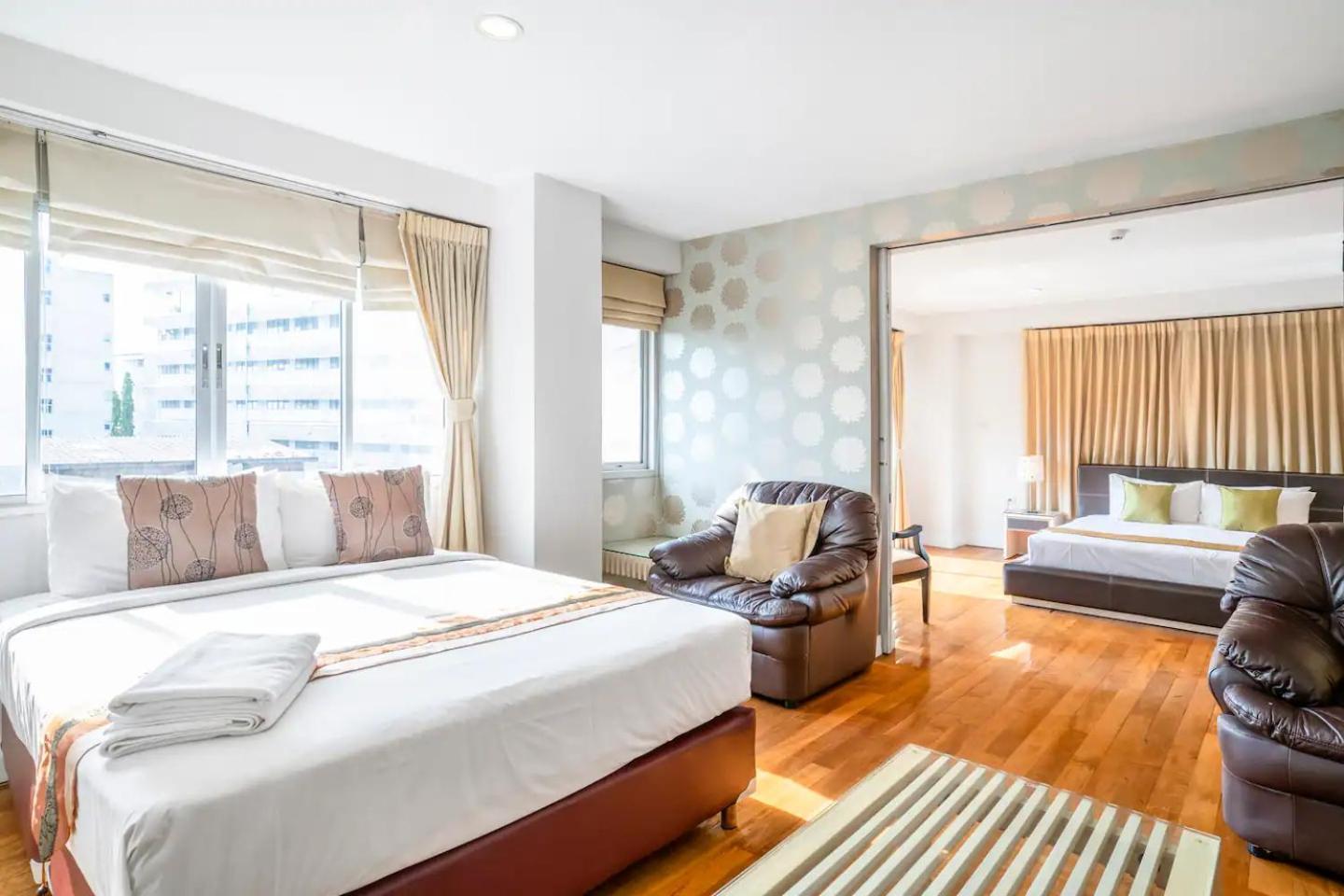 Nara Suite Residence Bangkok Bagian luar foto