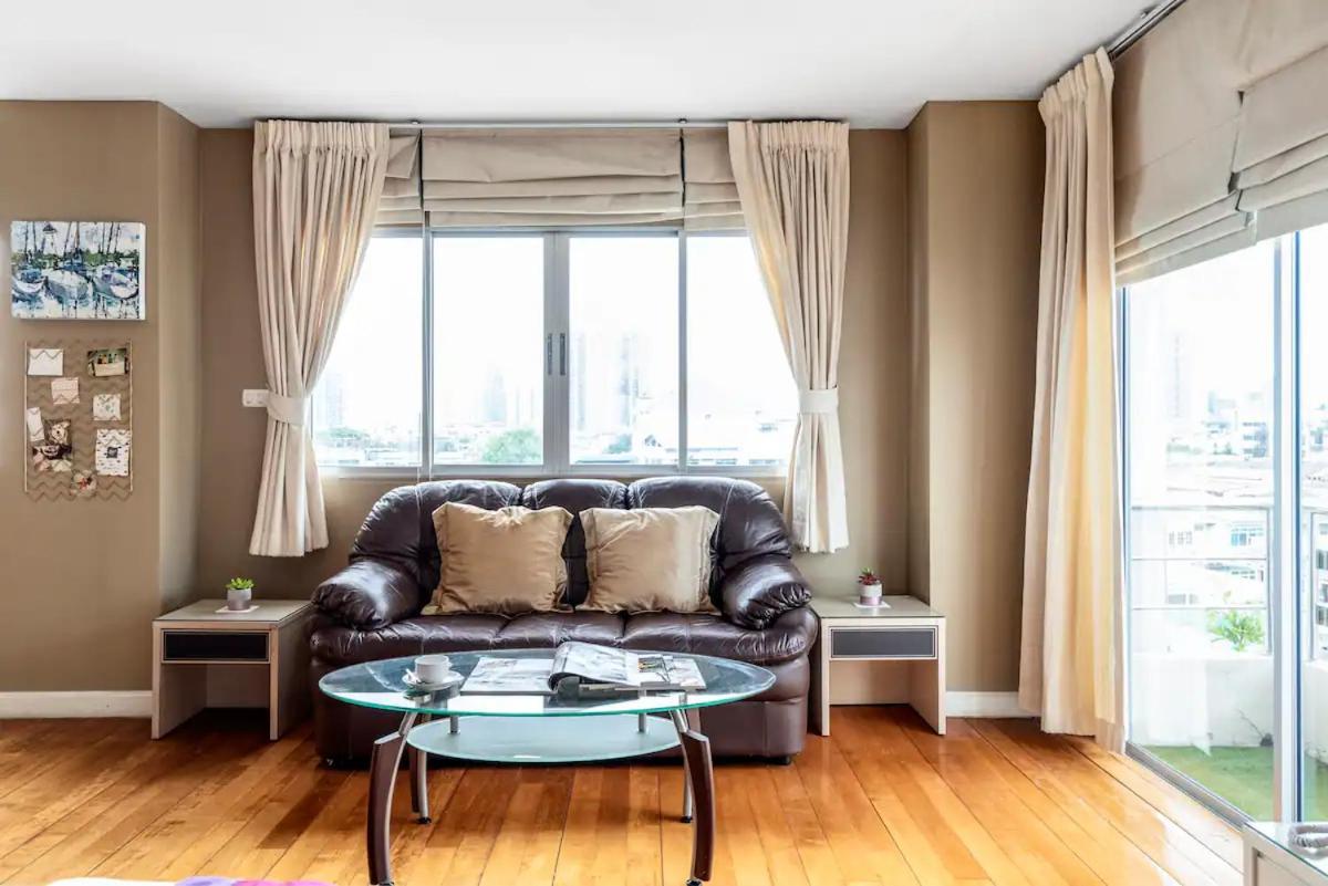 Nara Suite Residence Bangkok Bagian luar foto